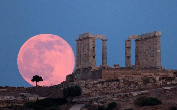 Blue & White Maisonette Over The Sea Near Sounio Sounion Bagian luar foto
