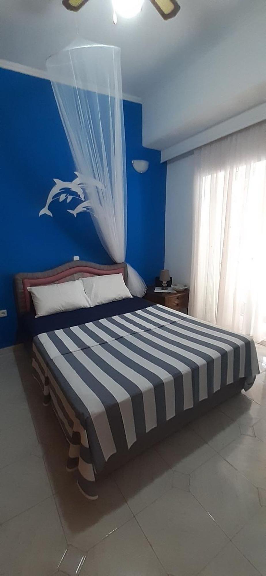 Blue & White Maisonette Over The Sea Near Sounio Sounion Bagian luar foto